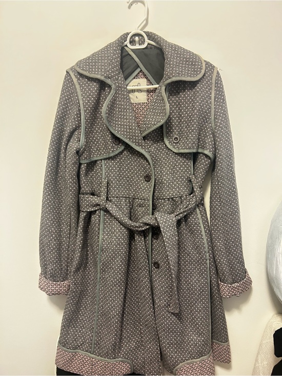 Jackets & Blazers - Wool-Blend Gray Polka Dot  Vintage Style Trench Coat with Belt